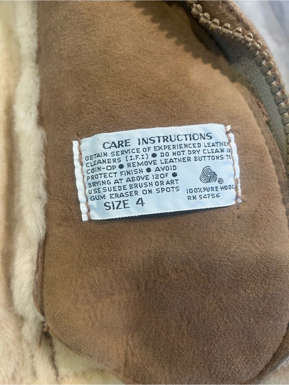 Vintage Levi’s 1984 Olympic Sheepskin Jacket Women’s Size 4 Very Nice - Picture 8 of 16